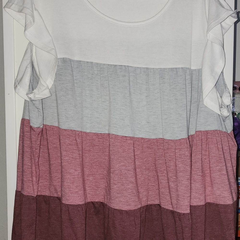 BloomChic Elegant White Top